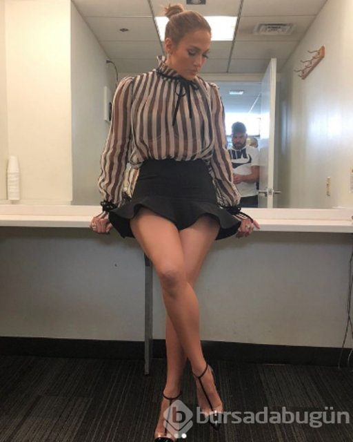 Jennifer Lopez striptiz derslerine başladı
