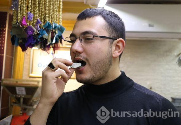 'Şifalı' deyip killi toprak yiyorlar!
