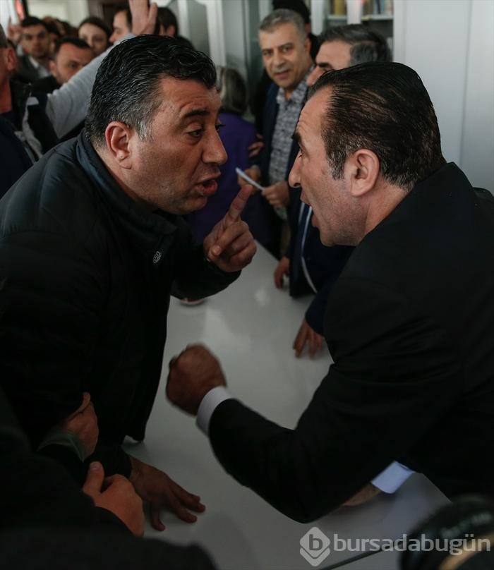 CHP Buca İlçe Başkanlığında gerginlik
