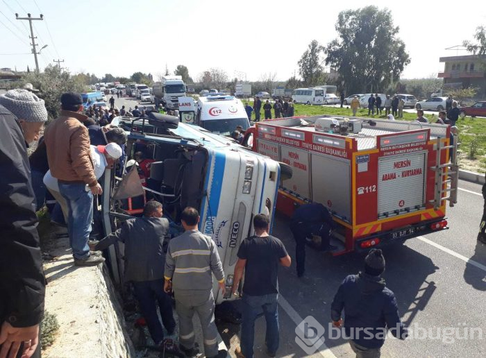 Mersin'de tarım işçilerini taşıyan minibüs devrildi: 4 ölü
