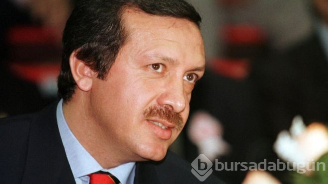 Arsene Wenger'in 22 yıllık Arsenal kariyeri boyunca Dünya'da ve Türkiye'de neler değişti?
