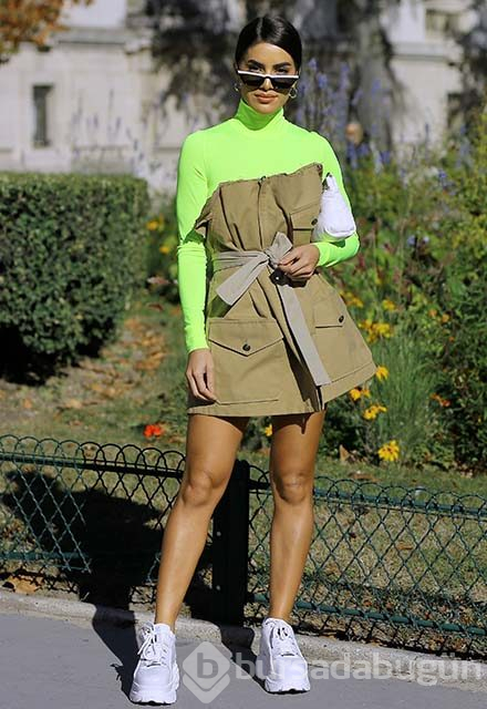 Moda dünyasını yeniden etkisi altına alan renk: Neon

