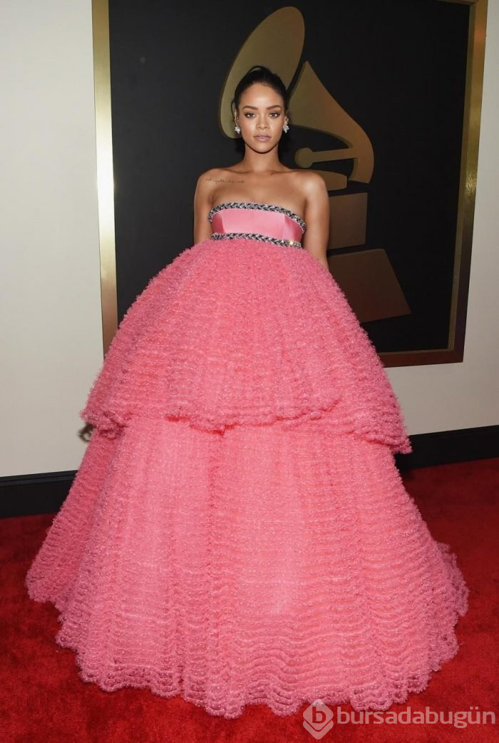 31. yaşına özel 31 fotoğrafla Rihanna