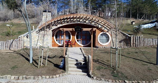 'Hobbit Köyü' Sivas'ta hizmete açıldı...
