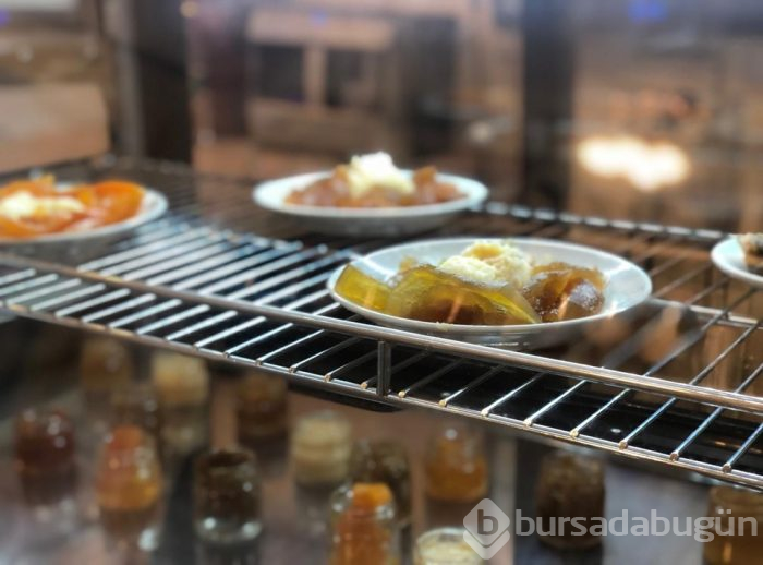 Kahvaltının vazgeçilmezi reçelin püf noktaları