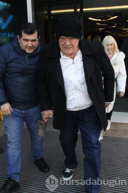 Cüneyt Arkın: Fatma Girik çok güçlü bir kadın
