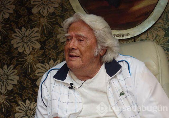 Cüneyt Arkın: Fatma Girik çok güçlü bir kadın
