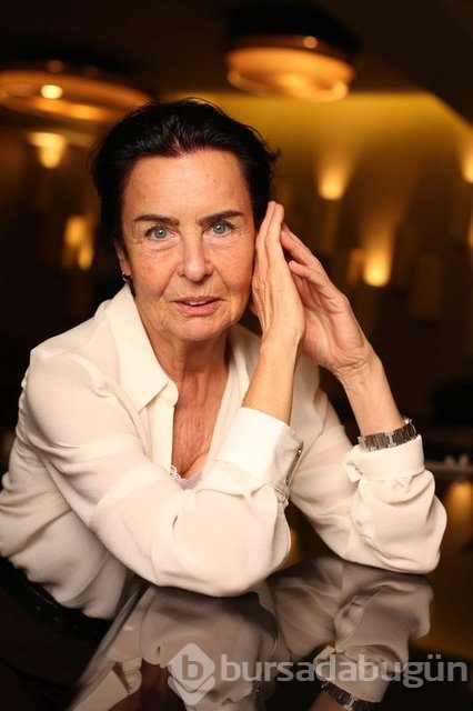 Cüneyt Arkın: Fatma Girik çok güçlü bir kadın
