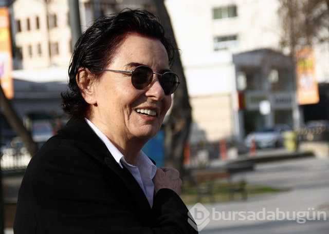 Cüneyt Arkın: Fatma Girik çok güçlü bir kadın
