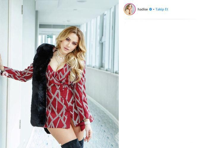Hadise kırmızı elbisesini paylaşmaya doyamadı
