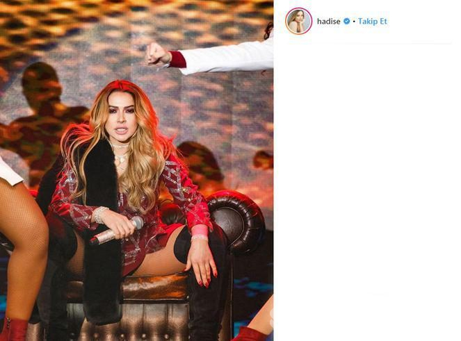 Hadise kırmızı elbisesini paylaşmaya doyamadı
