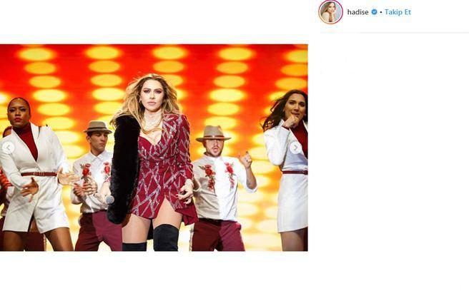 Hadise kırmızı elbisesini paylaşmaya doyamadı
