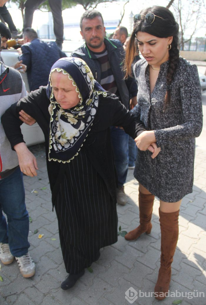 Yoldan geçen doktordan örnek davranış

