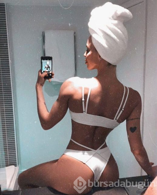 İsveçli model Ia Ostergren bir metrelik bacaklarıyla ilgi odağı oldu
