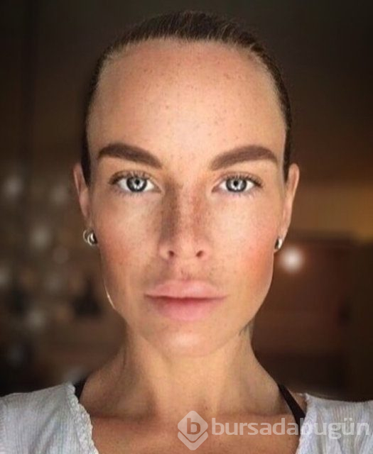 İsveçli model Ia Ostergren bir metrelik bacaklarıyla ilgi odağı oldu
