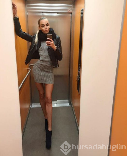 İsveçli model Ia Ostergren bir metrelik bacaklarıyla ilgi odağı oldu
