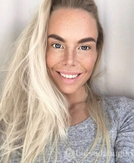 İsveçli model Ia Ostergren bir metrelik bacaklarıyla ilgi odağı oldu
