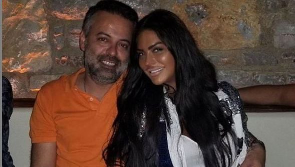 Hamile olan ve bebeğini kucağına alan ünlüler
