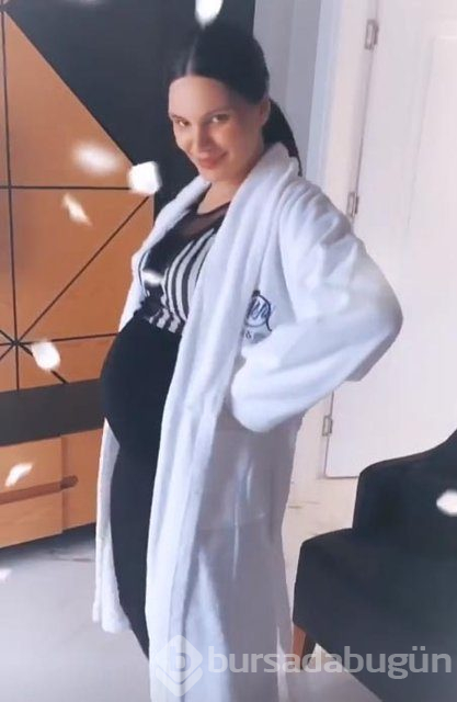 Tolgahan Sayışman'ın eşi Almeda Abazi'den hamile dansı
