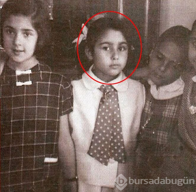 Nilüfer, babasının öldüğü gün kardeşleri olduğunu öğrendi
