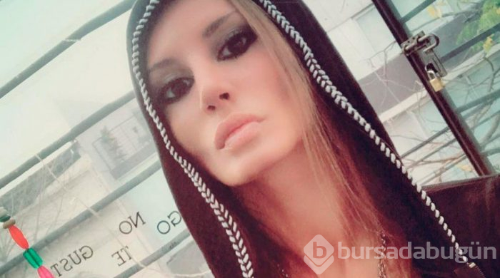 Yatağında çıplak halde ölü bulundu! Playboy güzelinin büyük sırrı