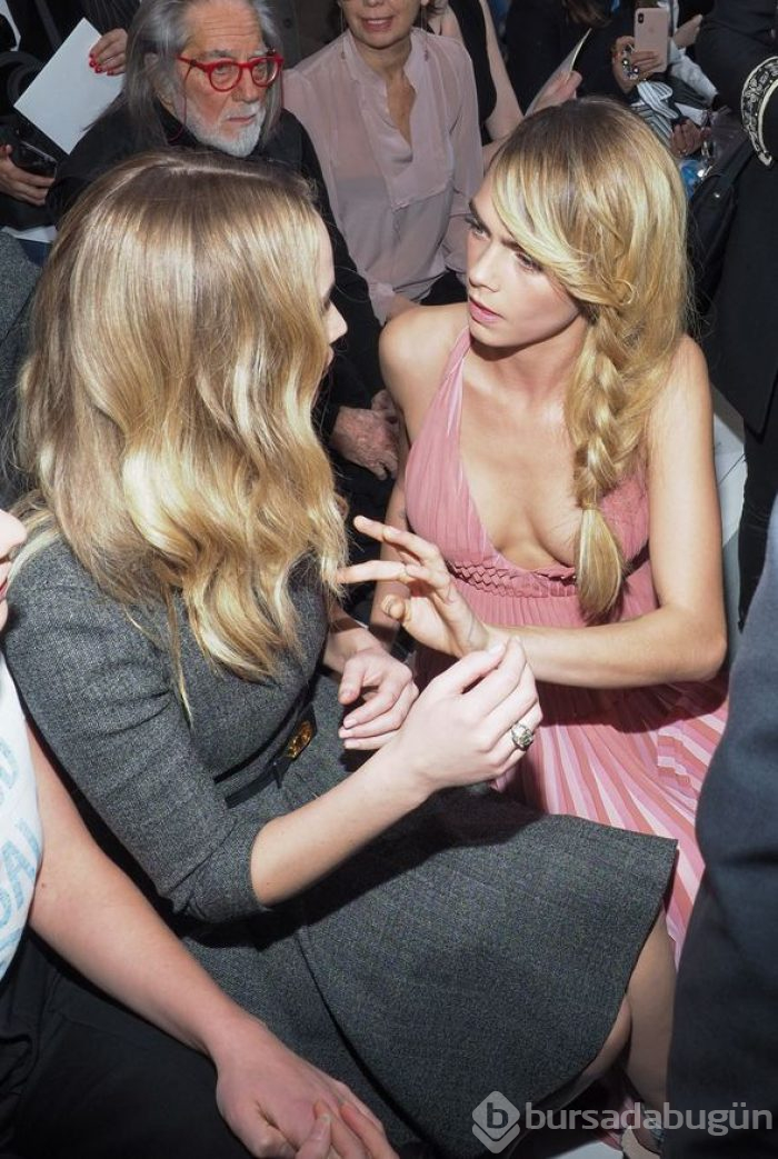 Jennifer Lawrence nişan yüzüğünü ilk kez gösterdi
