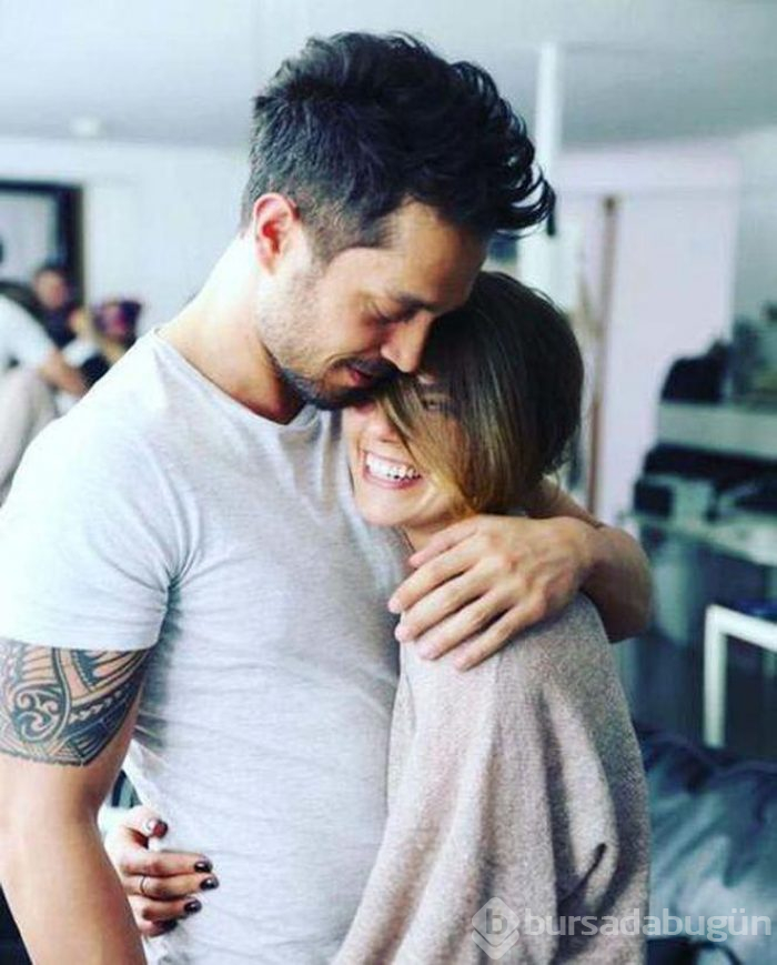 Aslı Enver ile Murat Boz düet yapacak
