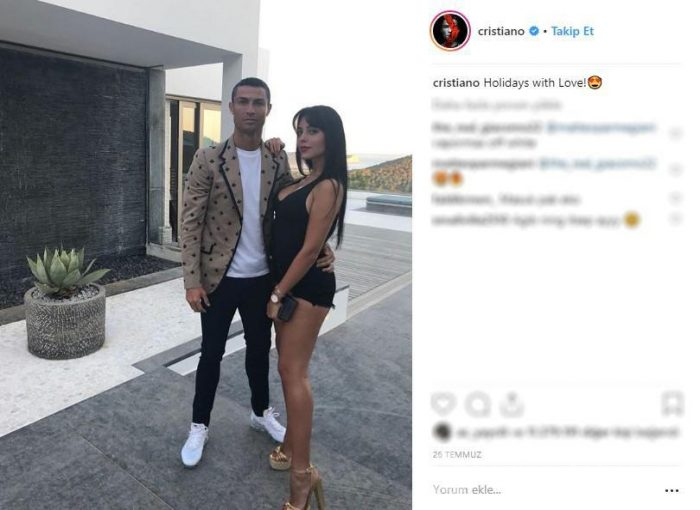 Artık Instagram'da en çok takip edilen kadın ünlü Ariana Grande

