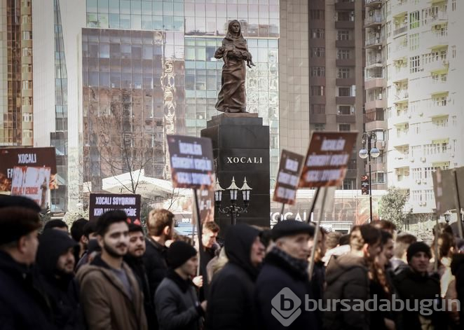 Hocalı kurbanları Ana Feryadı Anıtı'nda anıldı
