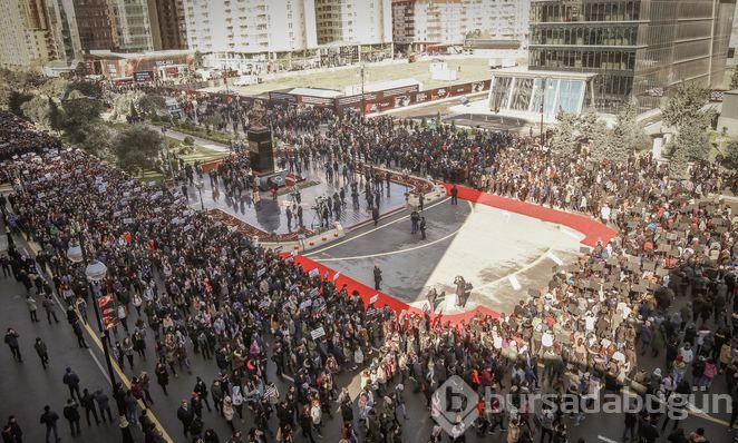 Hocalı kurbanları Ana Feryadı Anıtı'nda anıldı
