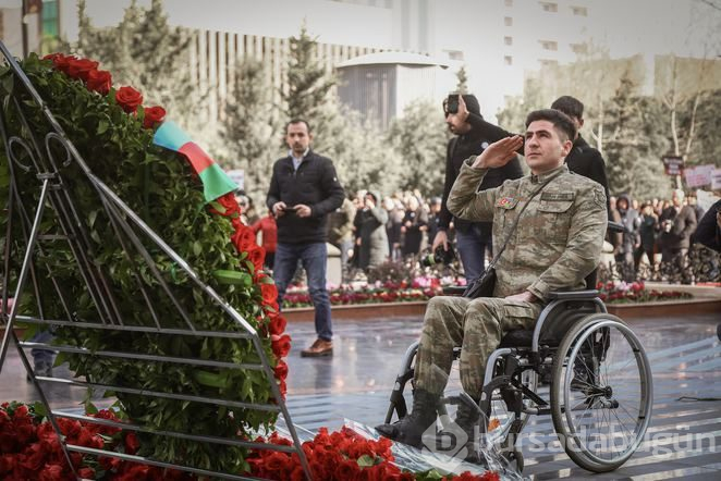 Hocalı kurbanları Ana Feryadı Anıtı'nda anıldı
