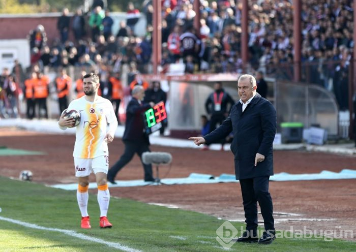 Galatasaray Hatay'da öldü öldü dirildi