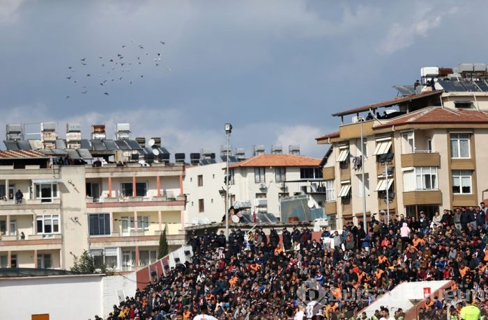 Galatasaray Hatay'da öldü öldü dirildi
