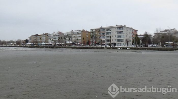 Silivri'de deniz yaklaşık 150 metre çekildi
