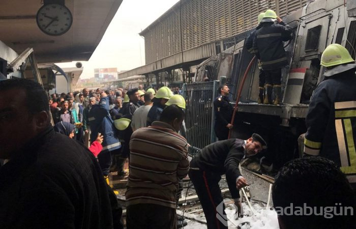Mısır'da tren istasyonunda yangın: 25 ölü