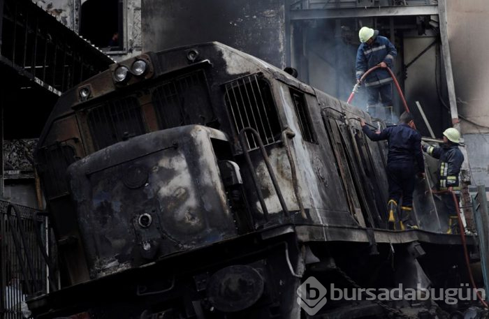 Mısır'da tren istasyonunda yangın: 25 ölü
