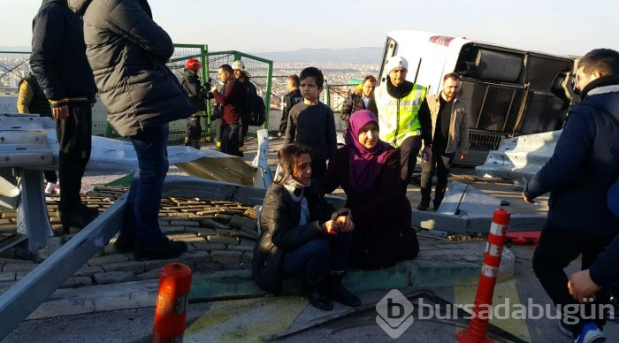 Bursa Uludağ yolunda otobüs devrildi, çok sayıda yaralı var 