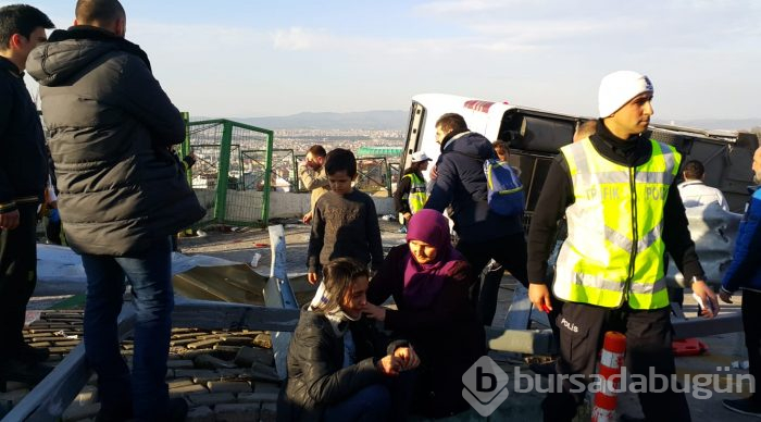 Bursa Uludağ yolunda otobüs devrildi, çok sayıda yaralı var 