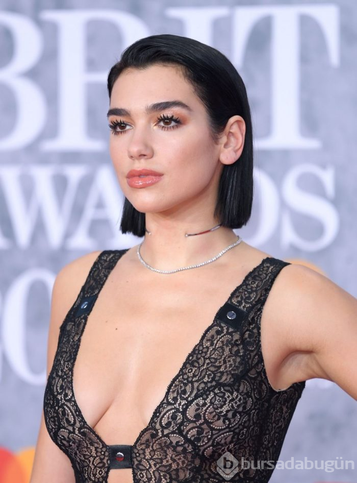 Dua Lipa'dan Kaçamak yemeği ve Türk çayı