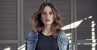 Serenay Sarıkaya: Damar şarkılar severim
