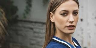 Serenay Sarıkaya: Damar şarkılar severim
