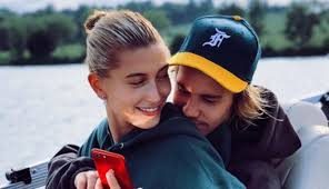 Hailey Baldwin: 25 sana yakıştı aşkım
