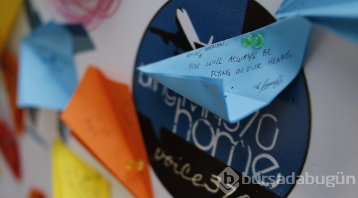 Kayıp Malezya uçağında hayatını kaybedenler anıldı
