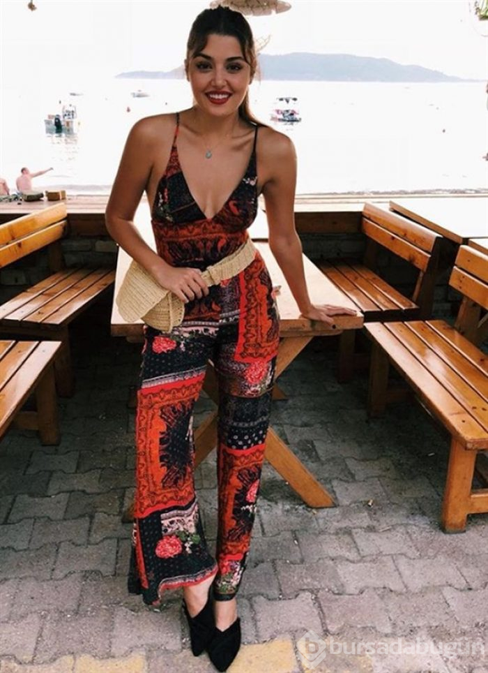 Hande Erçel'in 'Seksi' fotoğraf krizi!

