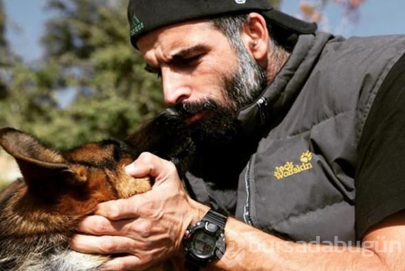 Mehmet Akif Alakurt'a tepkiler devam ediyor
