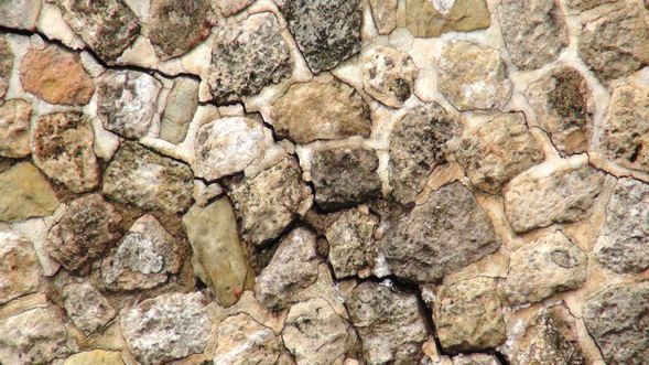 Mardin'de duvar yıkıldı, arkasından tarih çıktı!
