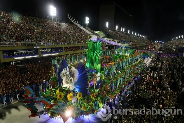 Dünyanın gözü burada: Rio Karnavalı böyle başladı!

