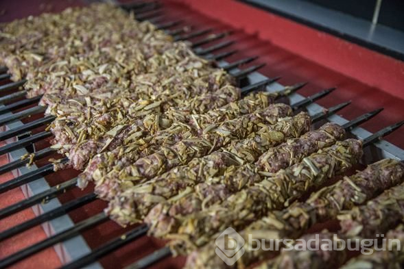 Bu kebap senede sadece 2 ay yeniyor!
