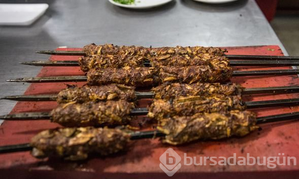 Bu kebap senede sadece 2 ay yeniyor!

