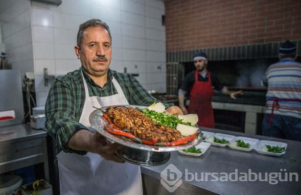 Bu kebap senede sadece 2 ay yeniyor!

